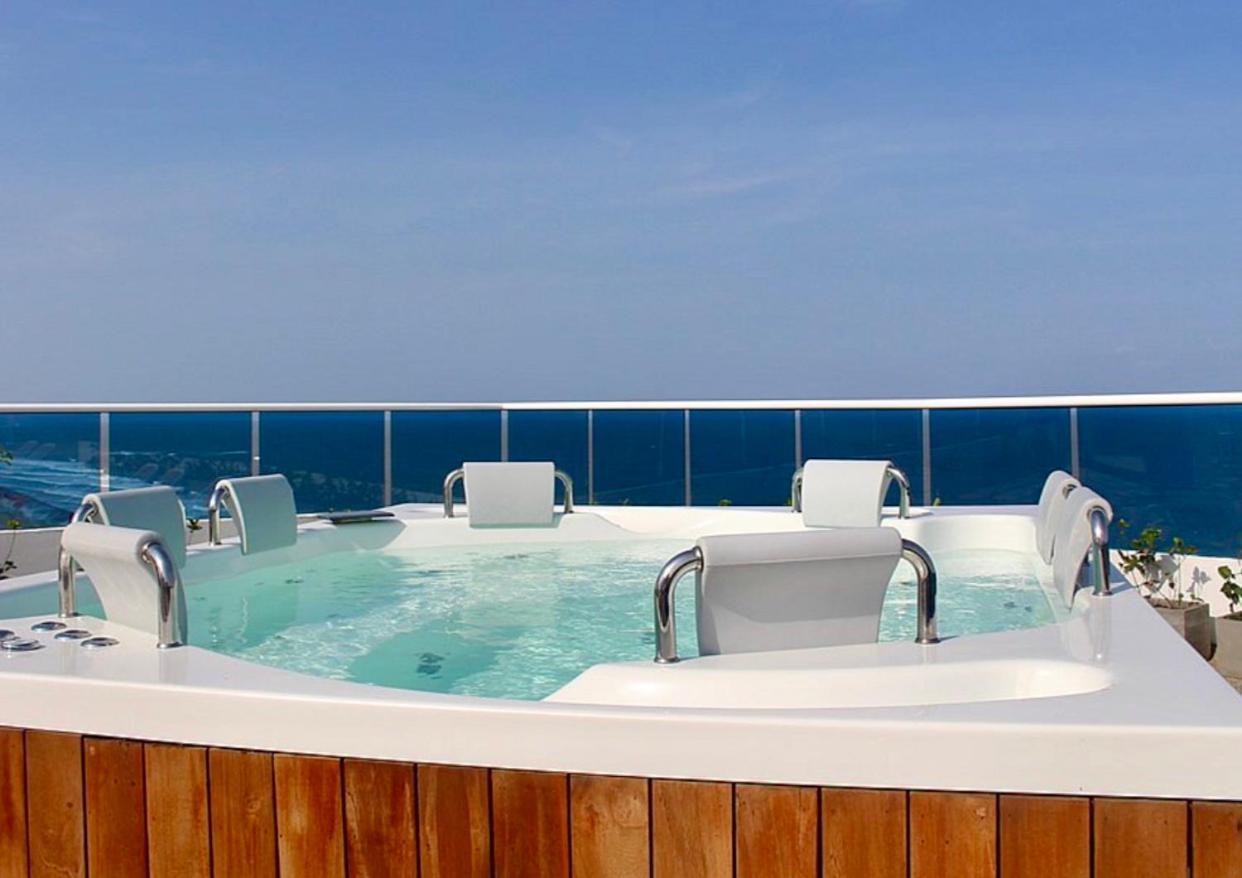 Condominio De Playa Sunshine Apartamento *